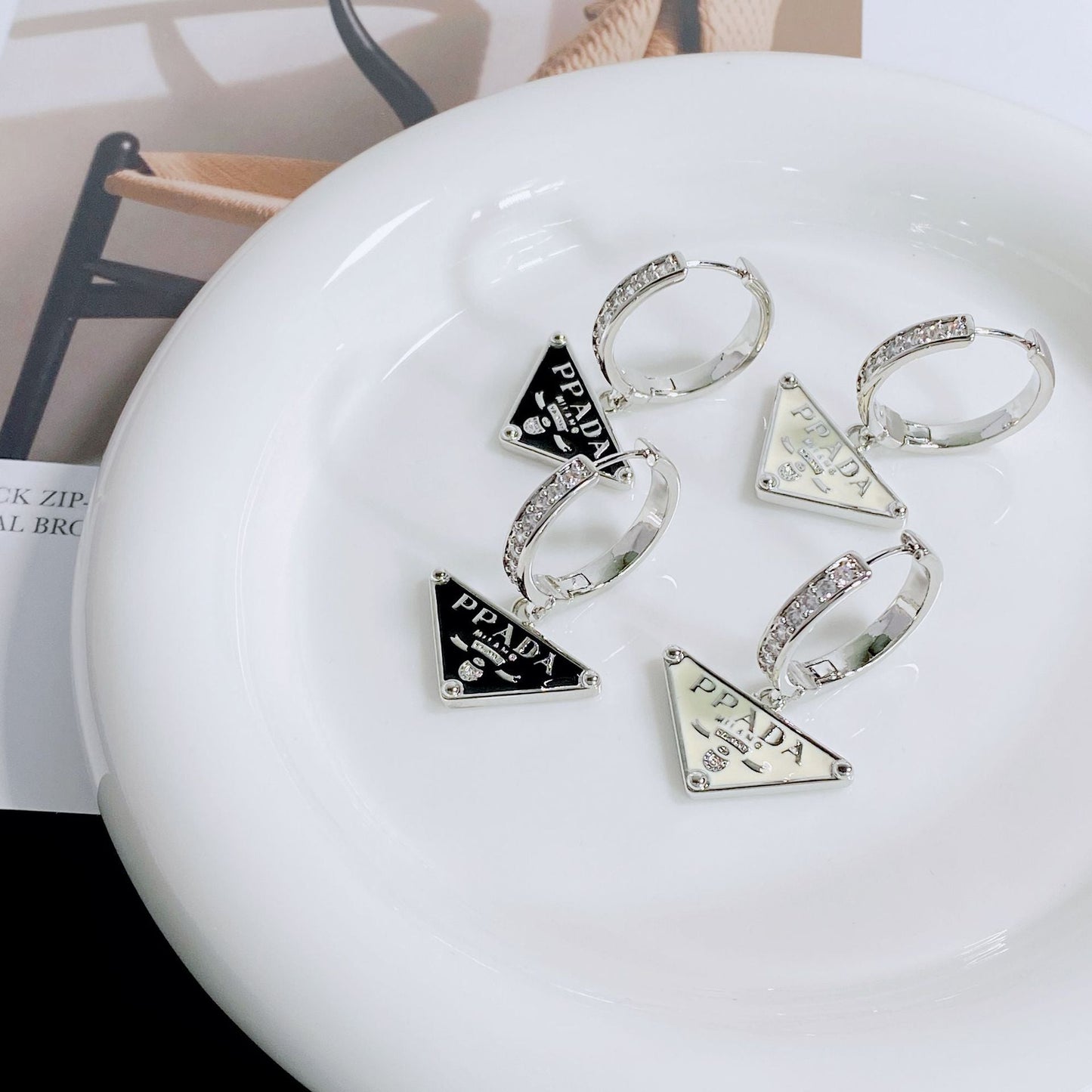 Women's Triangle Zircon Hoop Elegant High Sense Ear Clip Personalized Earrings