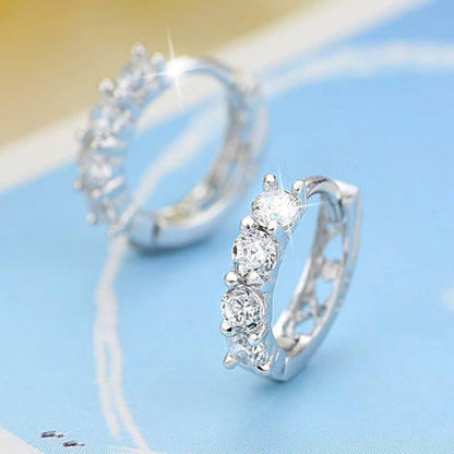 Women's Super Flash Single Row Diamond Heart-shaped Earrings