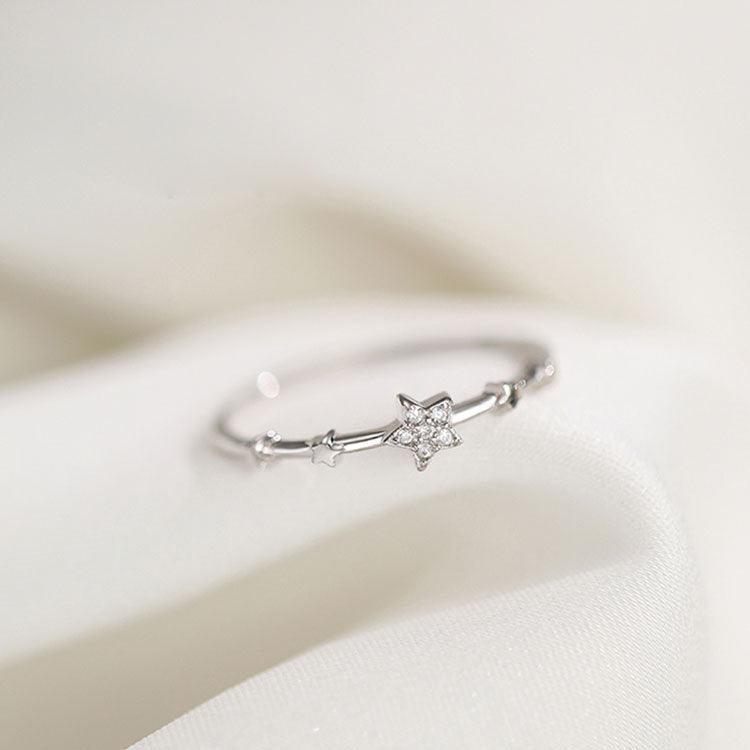 Zircon Female Cold Wind High Sense Rings