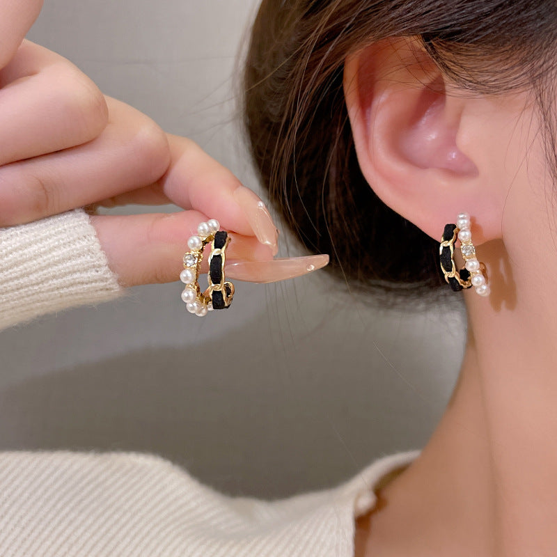 Women's Pearl Retro Affordable Luxury High-grade Temperament Earrings