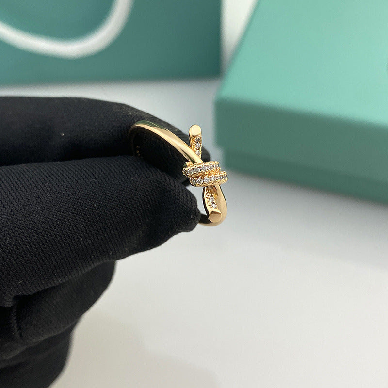 Gold Plated Twisted String Ailing High-grade Rings