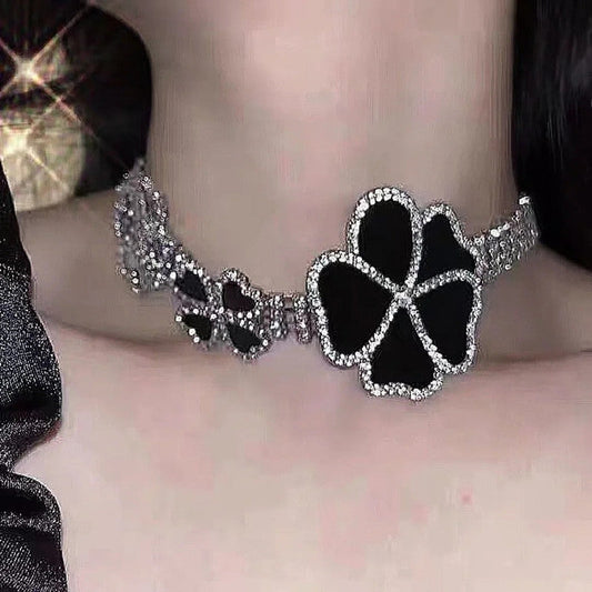Women's Rhinestone Flower For Exaggerating Collarbone Trendy Necklaces