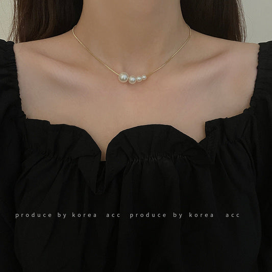 Design Simple Fashion Pearl Temperamental Cold Necklaces