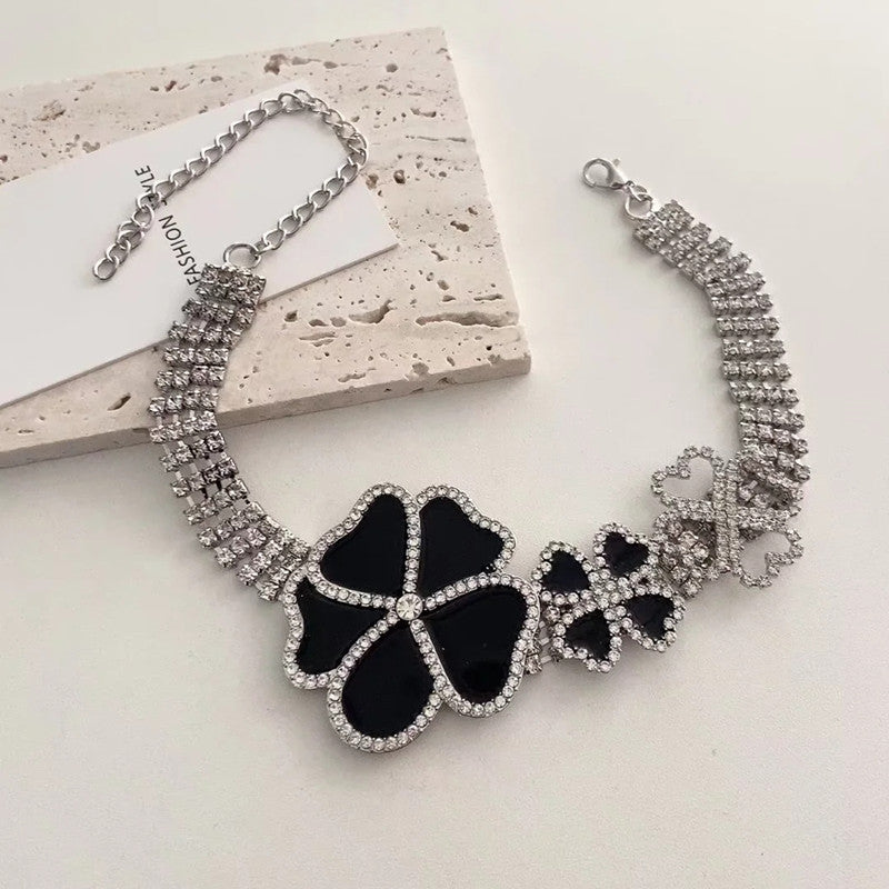 Women's Rhinestone Flower For Exaggerating Collarbone Trendy Necklaces