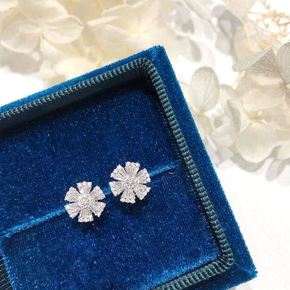 Shi Korean Style Copper Zircon Snowflake Sleeping Earrings