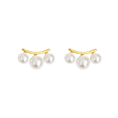 Women's Simple Three Pearl For Exquisite Compact Earrings