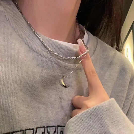 Layer Twin Moon Pendant Female Light Necklaces