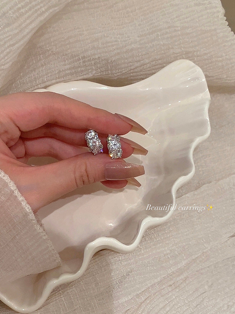 Luxury Minority High-grade Female Without Piercing Mosquito Earrings