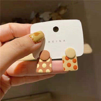 Women's Polka Dot Female Temperament High Sense Earrings