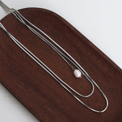 High Sense Niche Design Titanium Steel Pearl Pendant Sweater Necklaces