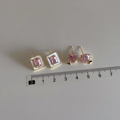 Sweet Pink Heart-shaped Zircon Female Niche Earrings