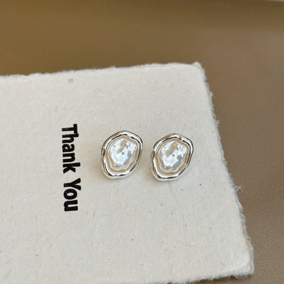 Women's Needle Cold Style Irregular Pearl Design Earrings