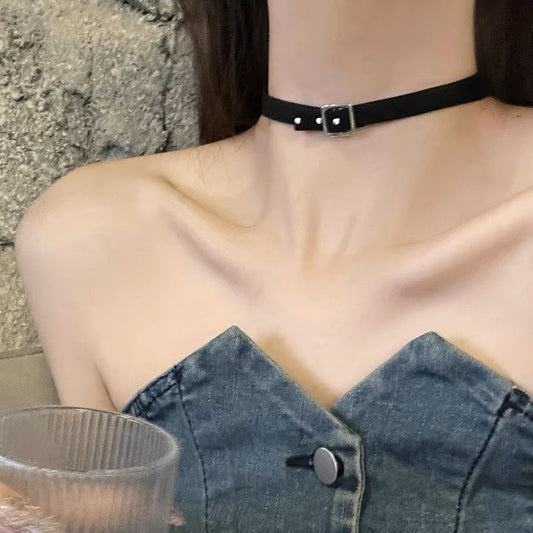 Women's Leather Rope Collar Design High-grade Clavicle Necklaces