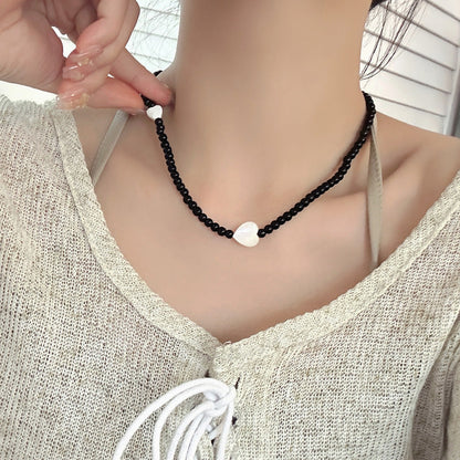Shell Love Design Sense Niche Retro Graceful Personality Necklaces