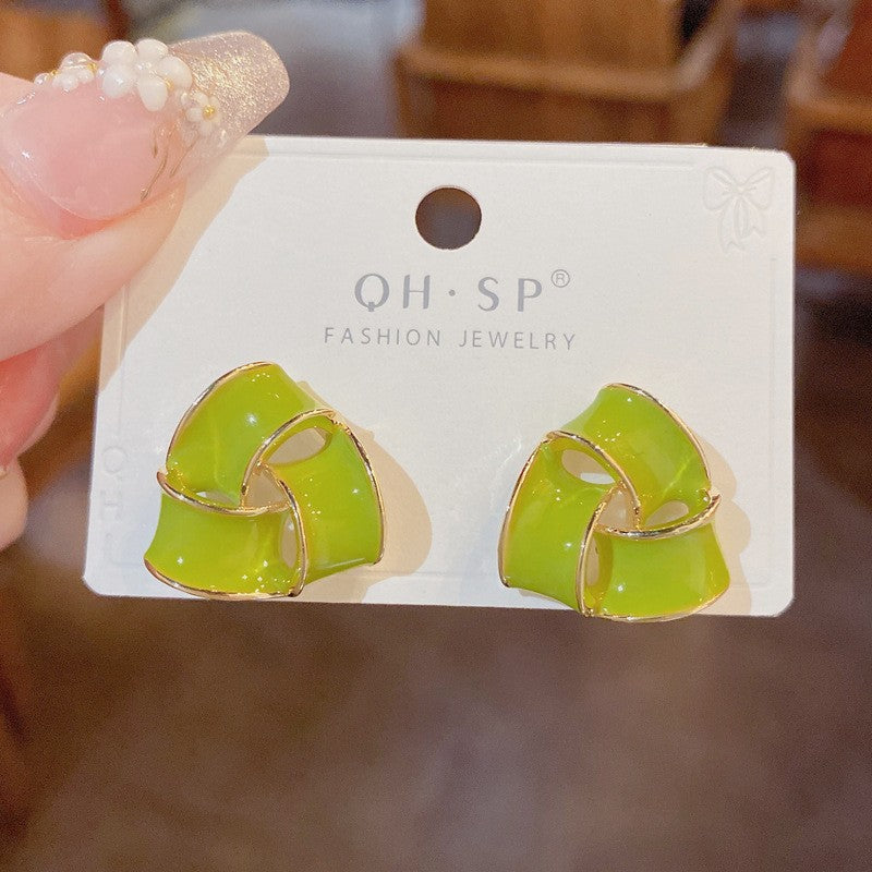 Affordable Luxury Fashion Temperament Ear Clip Earrings