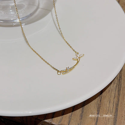 Women's Accessories Temperament Entry Lux Clavicle Chain Necklaces