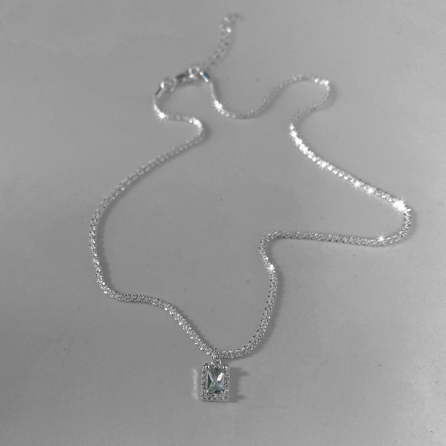 Zircon Pendant Female Light Luxury Minority Necklaces