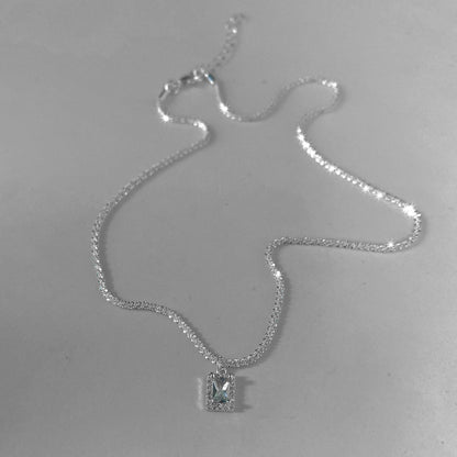 Zircon Pendant Female Light Luxury Minority Necklaces