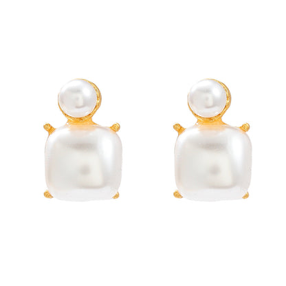 Women's Alloy Pearl-studded And Set Trendy Grace Necklaces