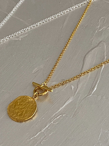 Women's Sterling Sier Temperamental Simple High-grade Gold Buckle Round Necklaces