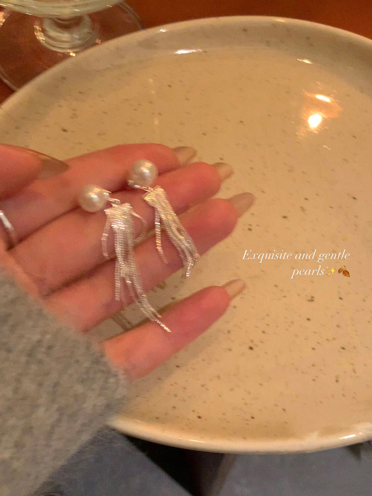 Women's Pearl Tassel Temperamental Minority Design High-grade Earrings