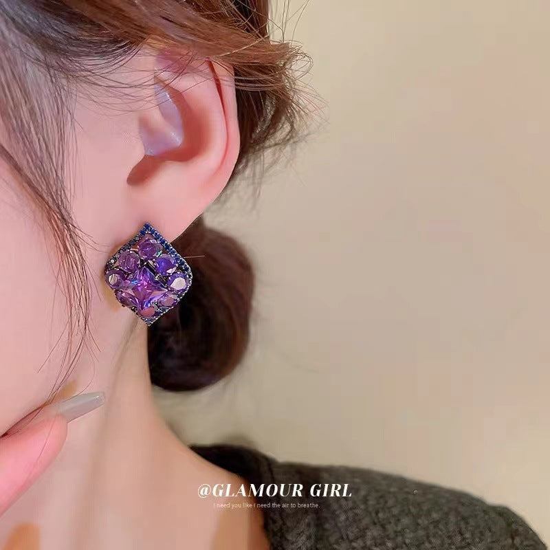 Women's Fashion Elegant High-grade Ear Luxury Light Earrings