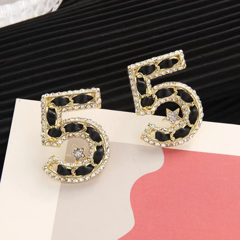 Classic Style Ear Brooch Sweet Temperament Special Interest Earrings