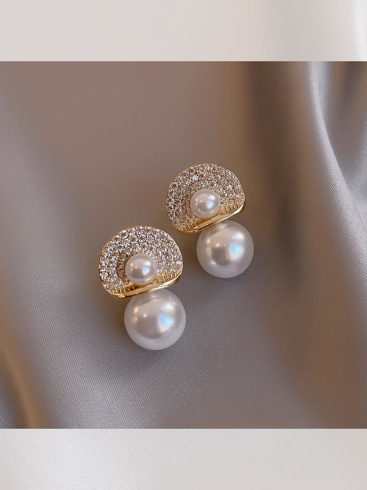 Women's Pearl Full Diamond High-grade Trendy Elegant Rings