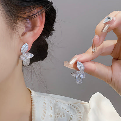 Temperament Entry Lux Micro Rhinestone Leaf-shaped Earrings