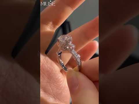 6Ct Round Cut Blue Sapphire Engagement Ring in Sterling Silver-Miusejewelry