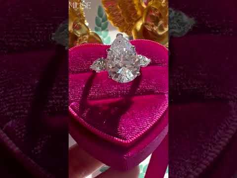 10Ct Pear Cut White Sapphire Engagement Ring-Miusejewelry