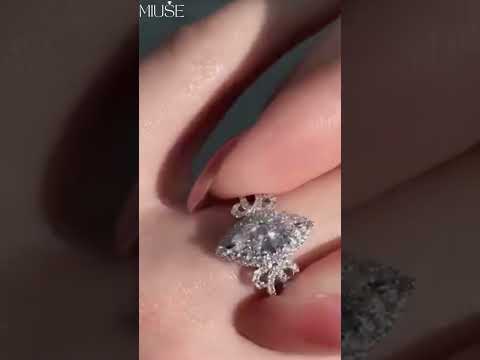 9Ct Marquise Cut White Sapphire Engagement Ring-Miusejewelry