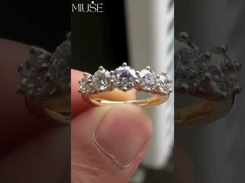 Five Stone Round Cut Silver Wedding Band-Miusejewelry