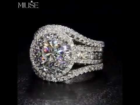 Round Cut White Sapphire Sterling Silver Halo Engagement Ring-Miusejewelry